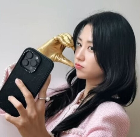 Park Ha-sun's 'Midas Touch' Strikes: Manager Wins Third Prize in Lottery After Star's Broadcast Appearance