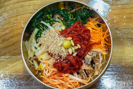 South Korea Expands National Traditional Food Certification to Include Bibimbap and Galbitang