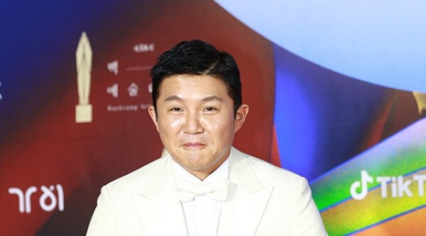 Comedian Jo Se-ho St...