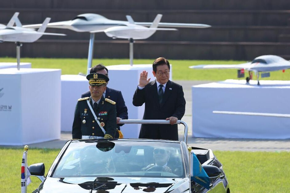 President Lee Asserts ‘Self-Reliant Defense’ as Crucial, Vows Swift Recovery of Operational Control