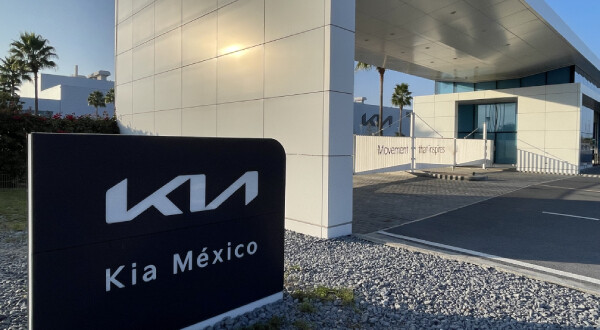Hyundai Motor Group Bets $700 Million on Mexico Amid Trade Policy Volatility