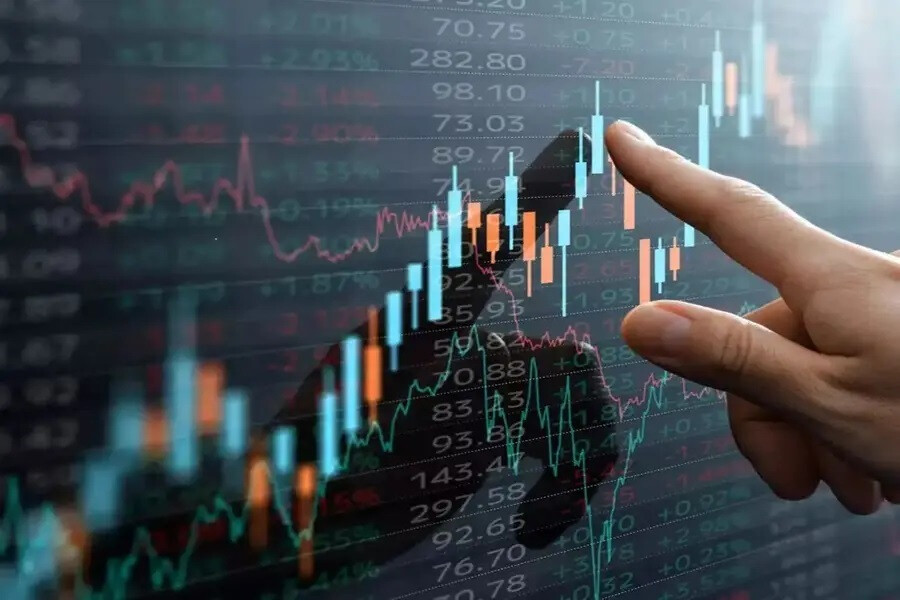 Global Markets Rally on Middle East Peace Hopes; Tech Stocks Lead the Charge