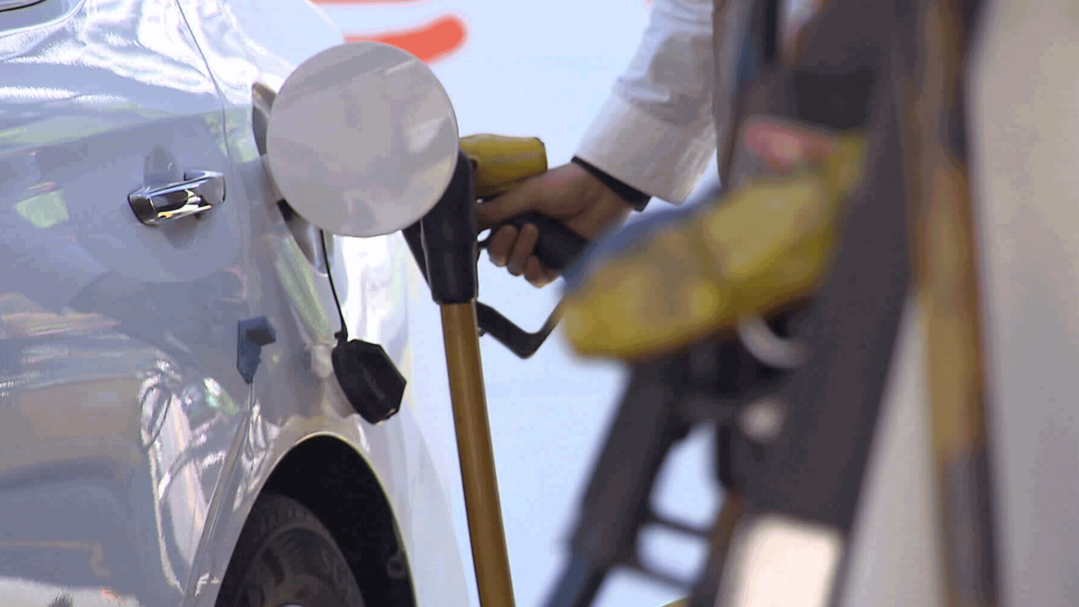 Government Slashes Petroleum Price Caps by 150 Won per Liter amid Easing Middle East Tensions