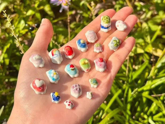 Thumbnail-Sized Turtles Become Gen Z's Ultimate Good Luck Charms Amid Economic Downturn
