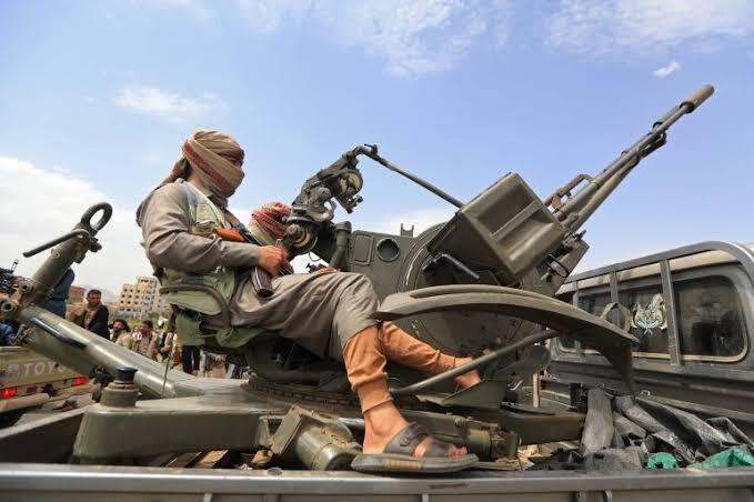 "Trump Halted Strike on Houthis at Saudi Request, Facing a 'New Front' Dilemma"