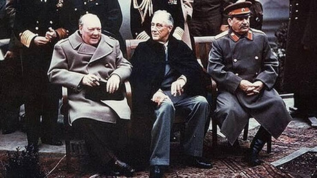 Trump Embracing Russia and China Over Ukraine, Sparking Talk of a '21st-Century Yalta'