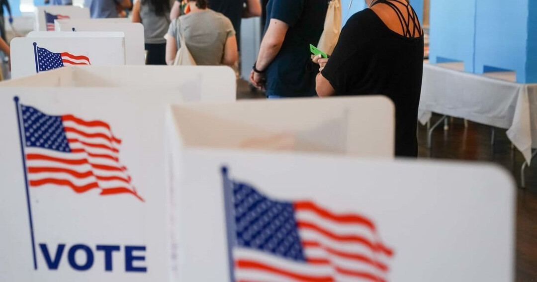Democrats Lead GOP b...